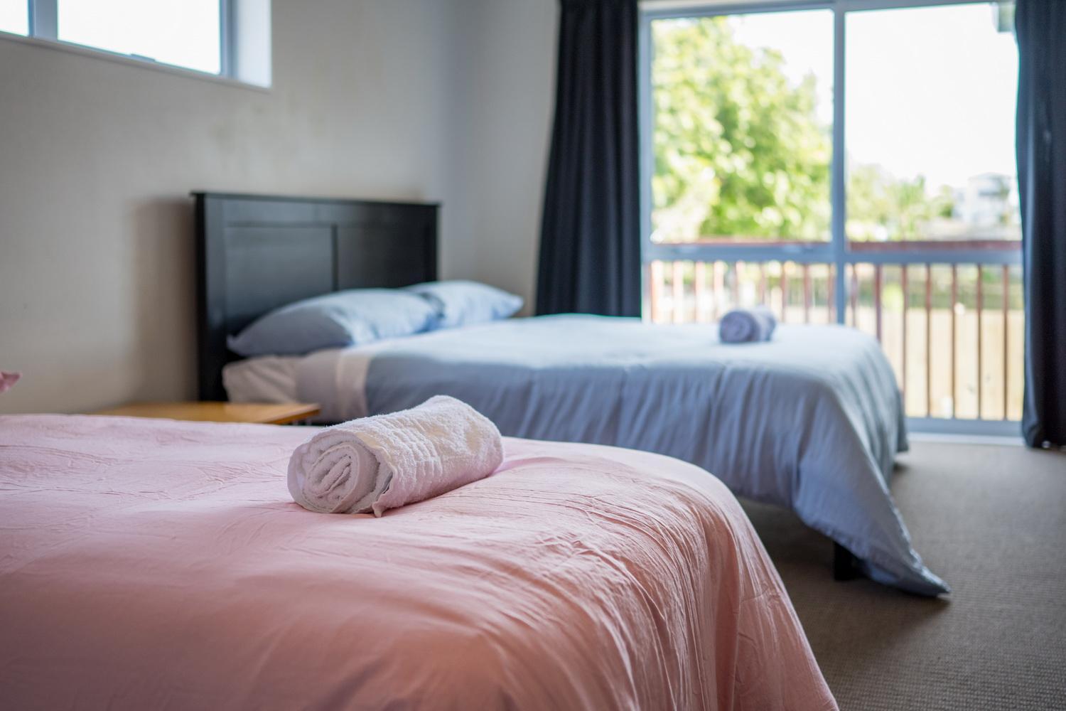 7Br 3Bh Beach Escape. 2 Min To Browns Bay Beach Auckland Luaran gambar